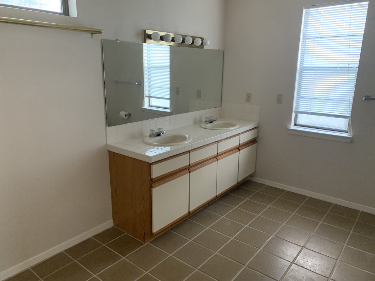 Hideaway Renovation — photo 22